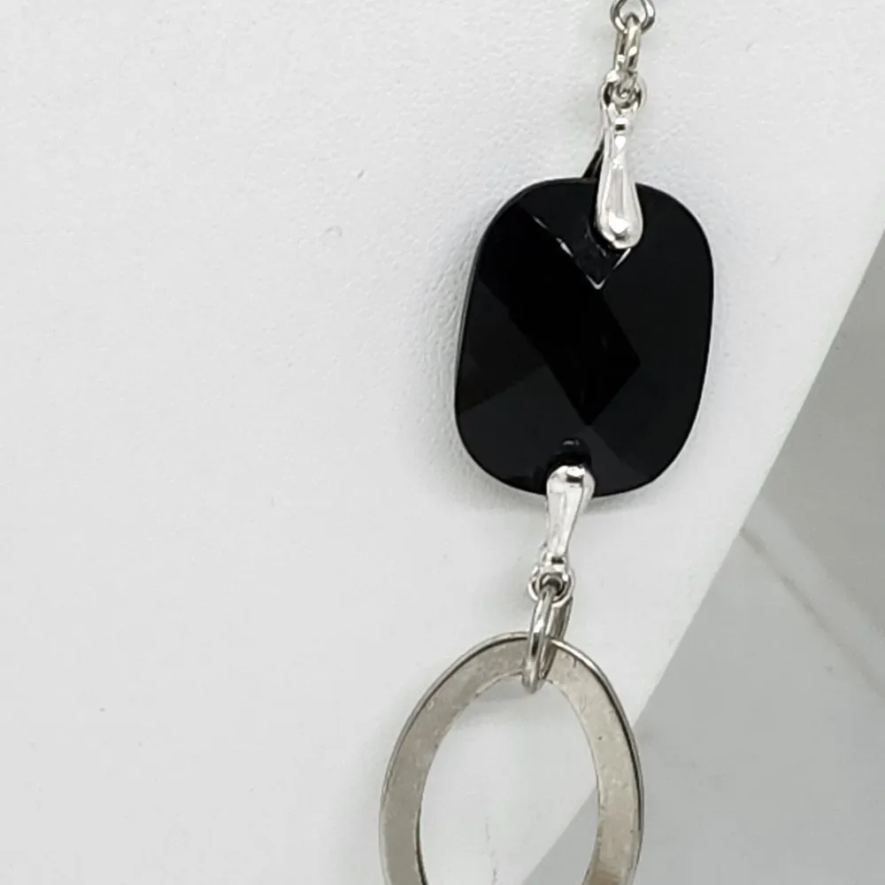 Long Silver Tone‎ Black Bead Shell Necklace